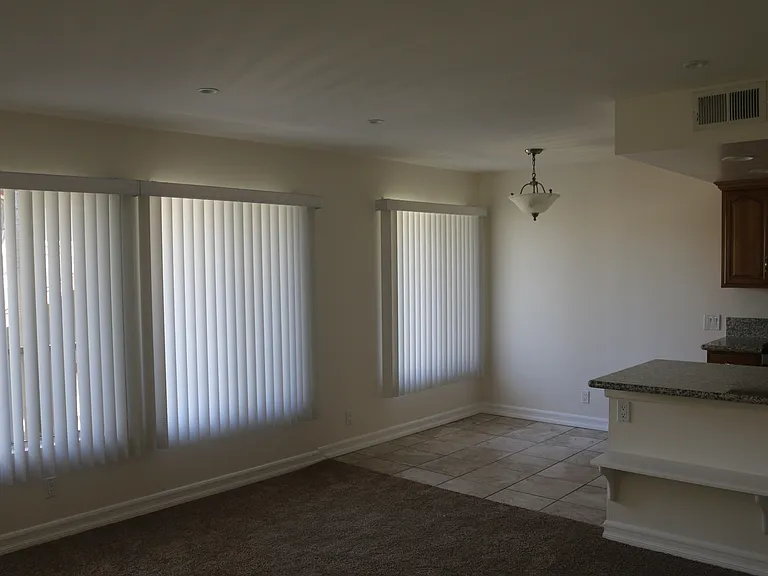 129 S Melrose St #3BDR-2BA — Photo 12