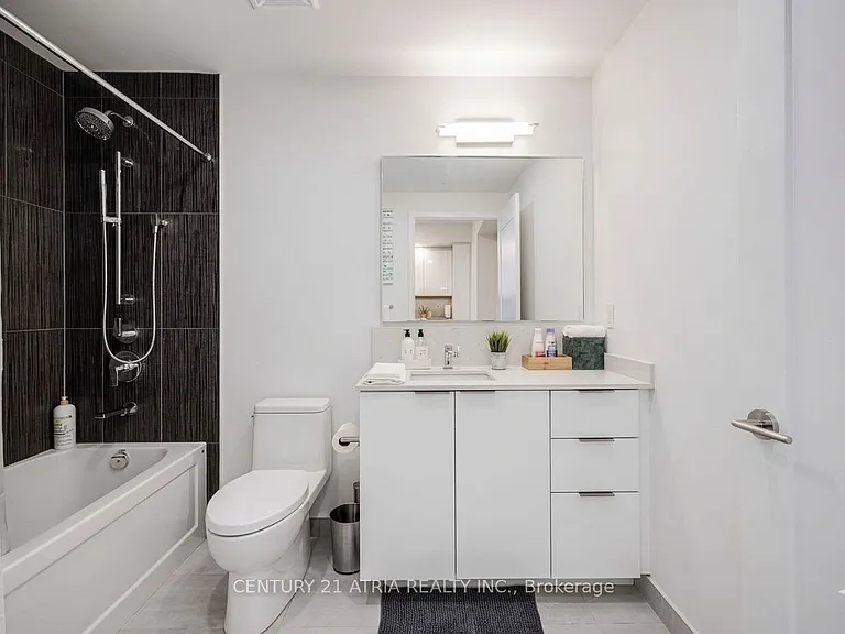 28 Freeland St #4703 — Photo 7