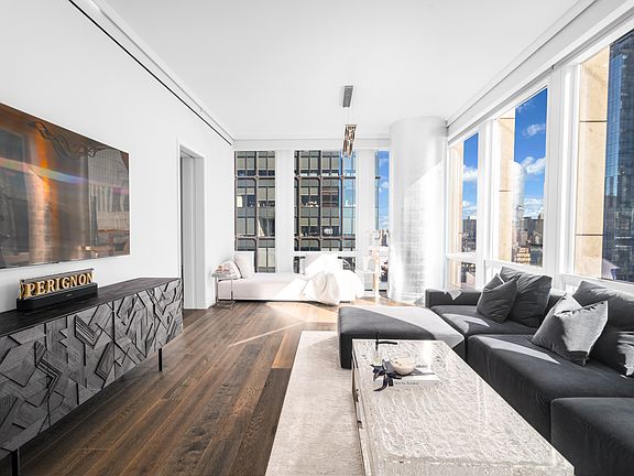 4th image of 35 Hudson Yards #5903