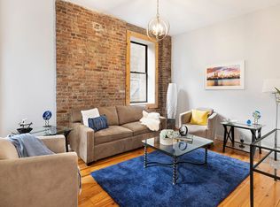 626 E 9th St APT 1R, New York, NY 10009