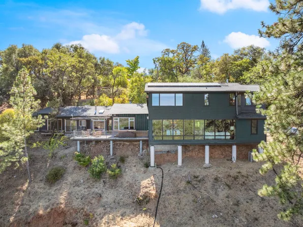 14278 Edgehill Ln, Auburn, CA 95603