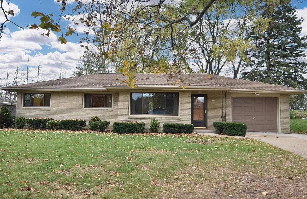 5323 Norman STREET photo 1