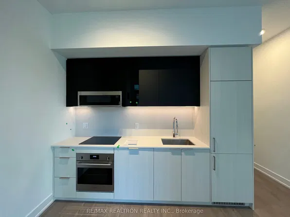 308 Jarvis St, Toronto, ON