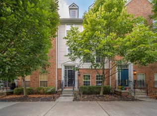 1044 Cavendish Dr, Carmel, IN 46032