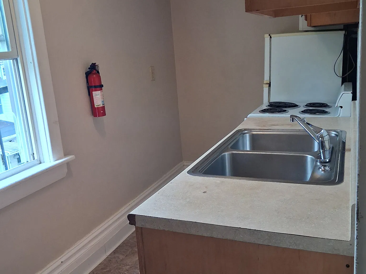 1 bed, 1441 sqft, $700 — Photo 2