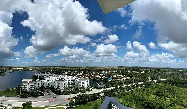 2000 W Metropica Way #1603 — Photo 4