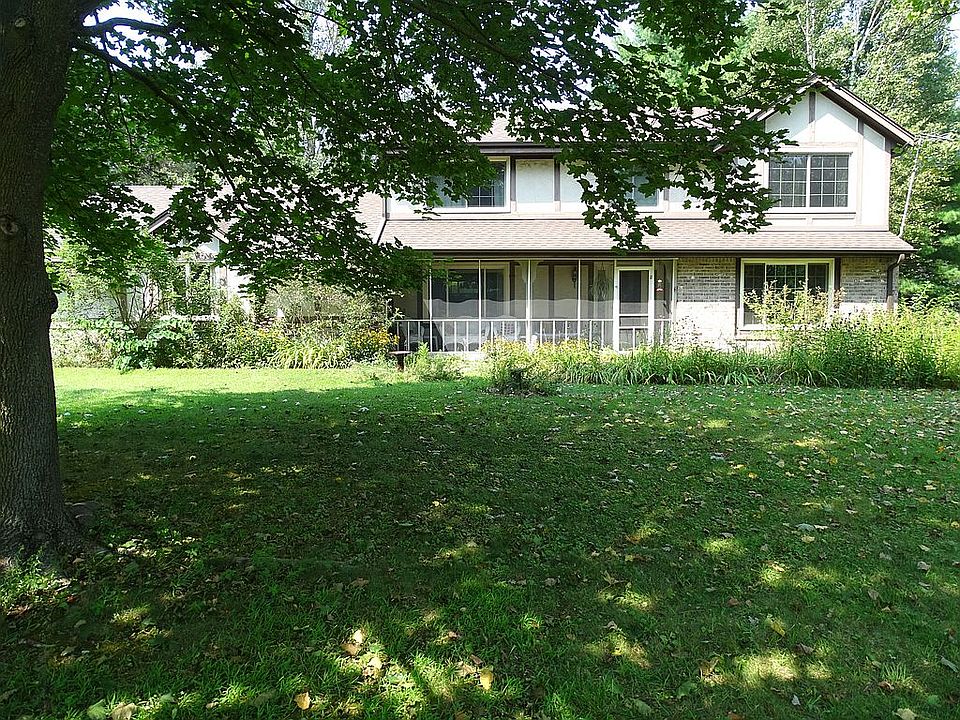1st image of 261 Wakefield Downs