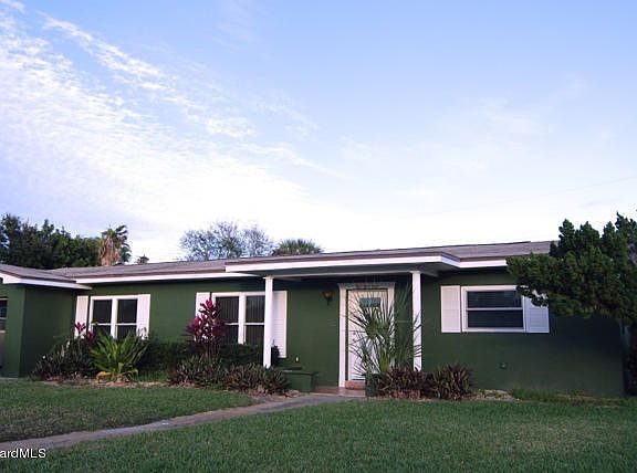 2nd image of 555 Dogwood Dr
