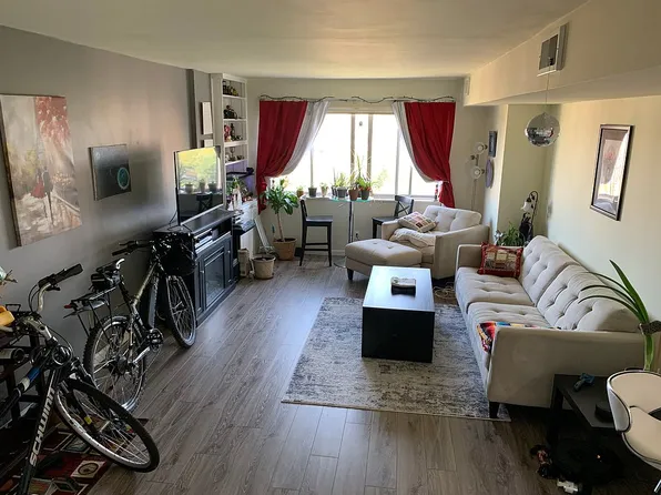 5340 Holmes Run Py, Alexandria, VA 22304