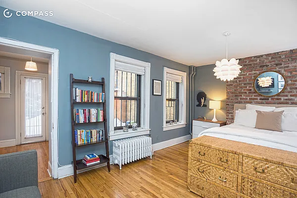 Sold by Compass | media 15