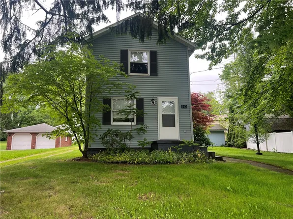 143 College Ave, Greenville, PA 16125