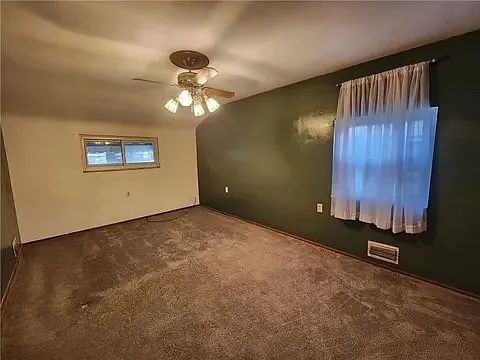 319 Overbrook Blvd — Photo 5