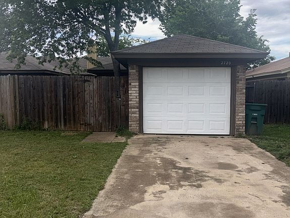 2nd image of 2720 Countryside Ln #1