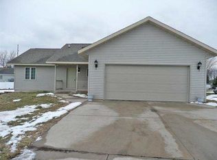 2814 Peachtree Cir, Marshfield, WI 54449