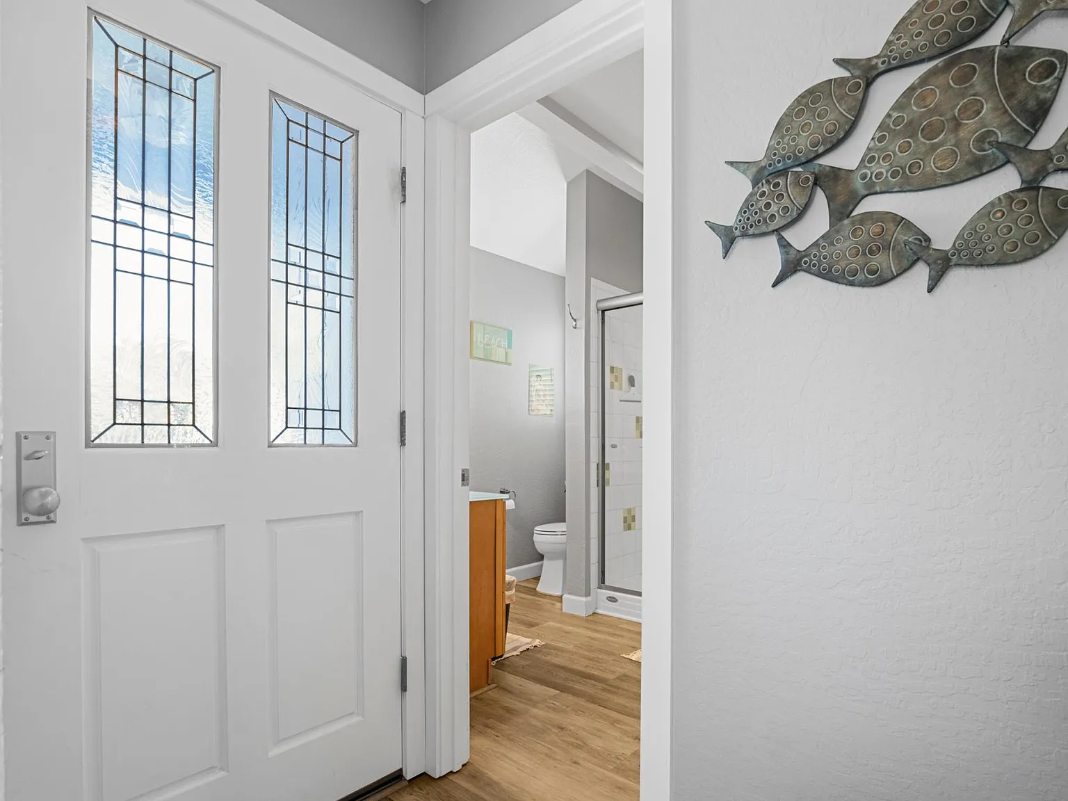 2 bed, 880 sqft, $4,500 — Photo 4