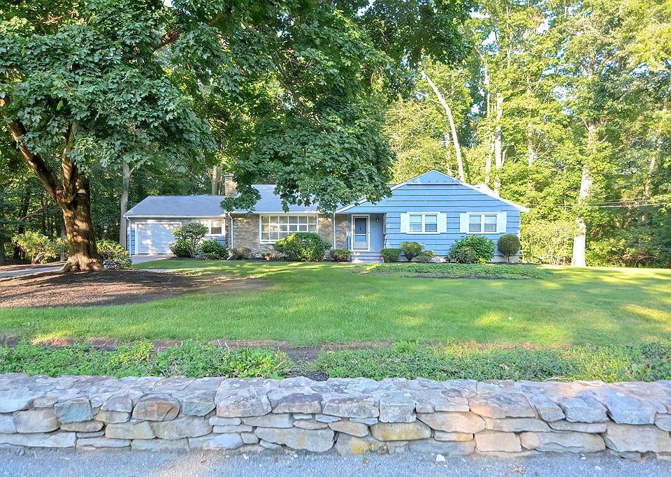 330 S Main St, West Bridgewater, MA 02379 Zillow