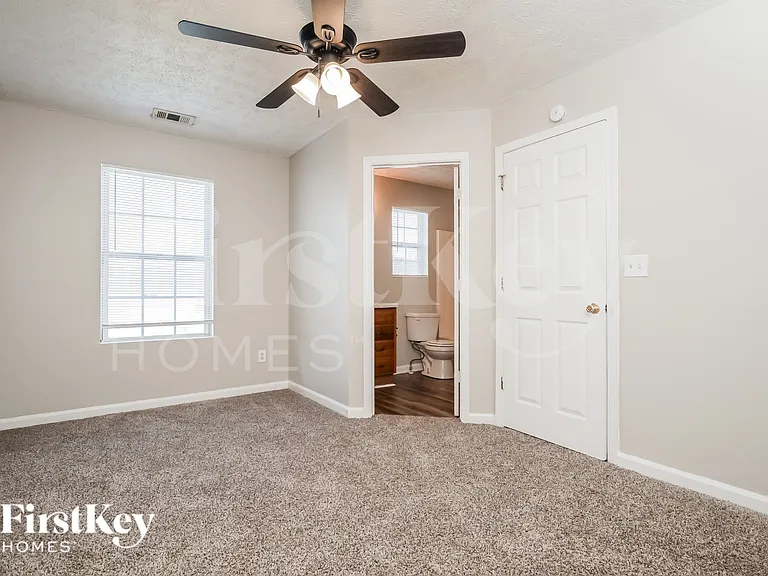 4030 Mission Way — Photo 9