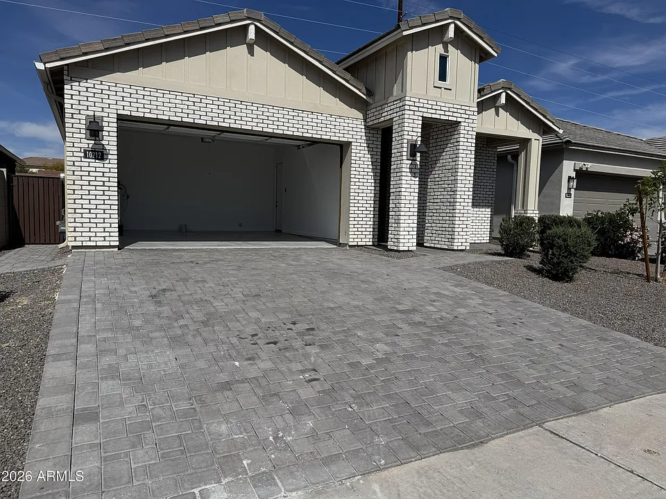 10212 W Alex Ave