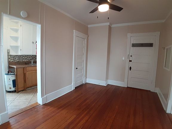 5th image of 1708 Grove Ave APT 3