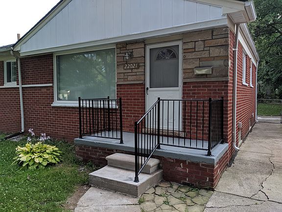 2nd image of 22021 Gardner Ave