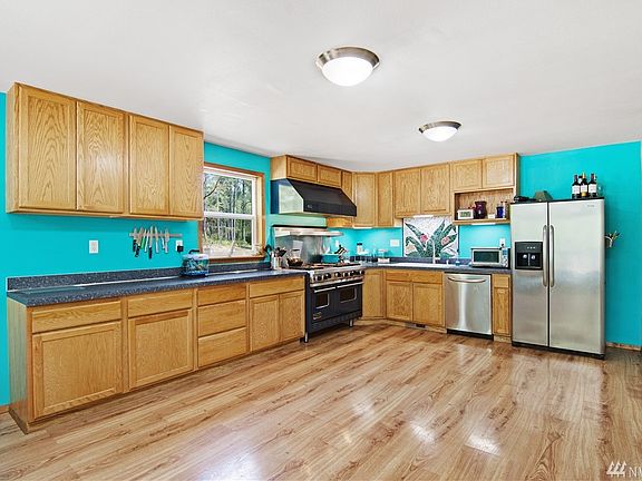 4th image of 11151 Jacobs Ln SE