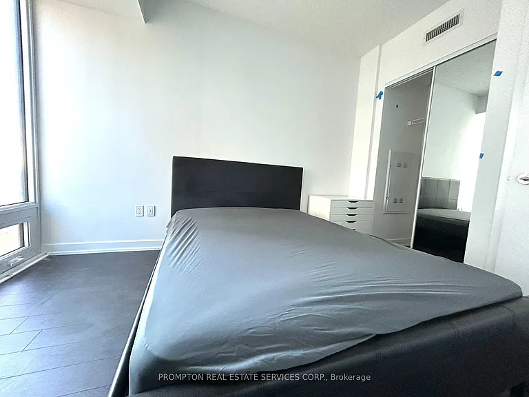238 Simcoe St #2806 — Photo 5