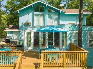 424 Staniel Cay Dr, Osage Beach, MO 65065