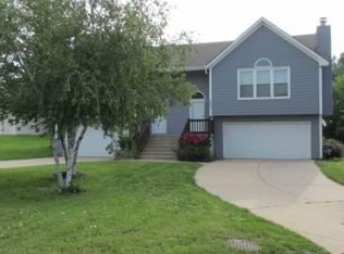 6624 W 152nd St, Overland Park, KS 66223