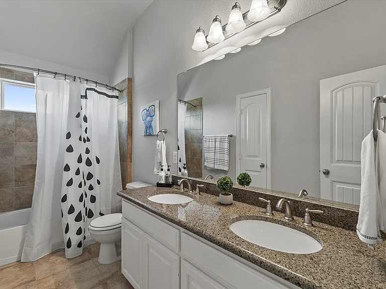 2245 Gulfstream Dr — Photo 9