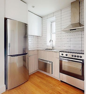 2nd image of 4300 Broadway #1P