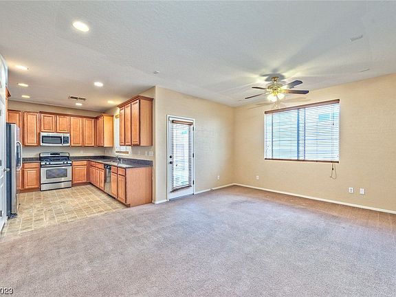 2nd image of 7498 Perla Del Mar Ave