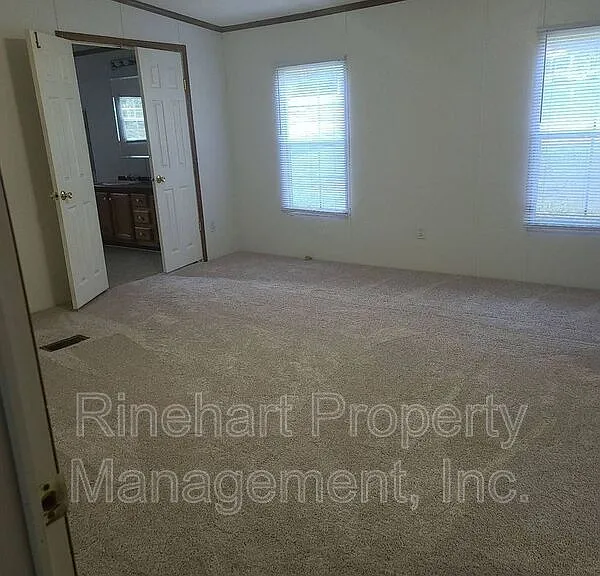 2321 Cyrus Dr — Photo 6