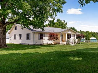 226 Old Shellsford Rd, McMinnville, TN 37110