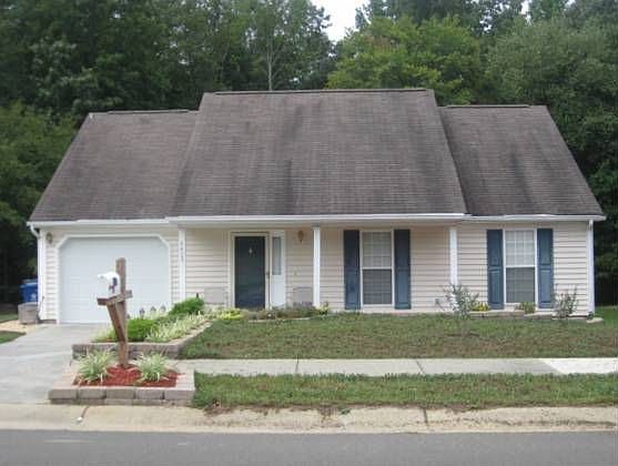 1st image of 4408 Armitage Dr