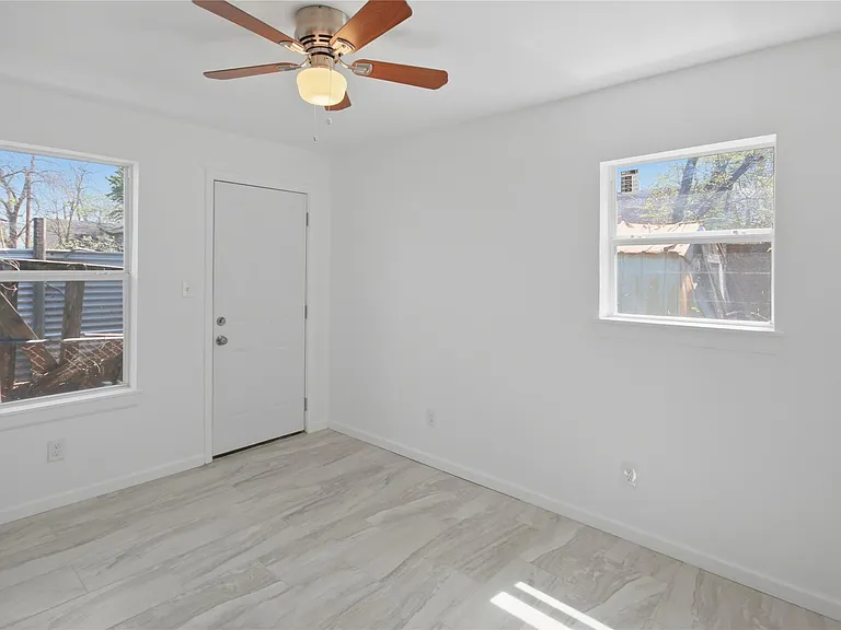 3518 Orange St — Photo 23