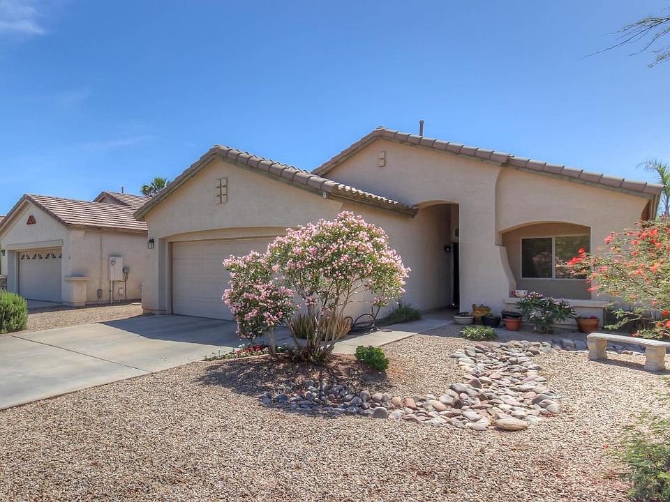 1st image of 2705 E Calle Del Norte Dr