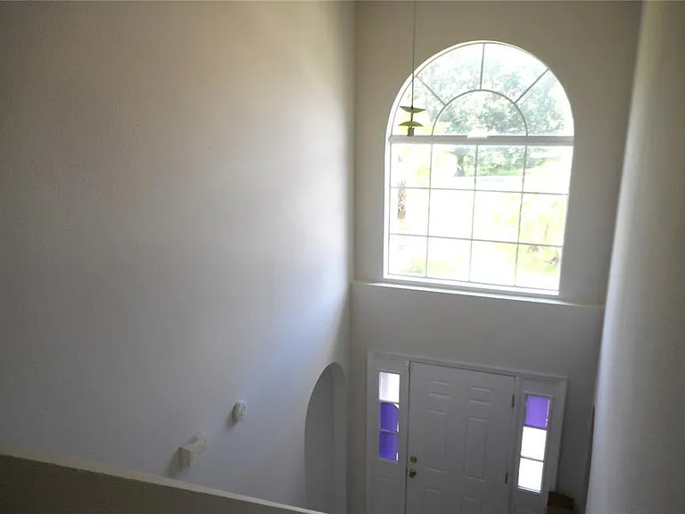 950 Derbyshire Dr — Photo 5