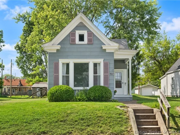 1929 Center Street, New Albany, IN 47150