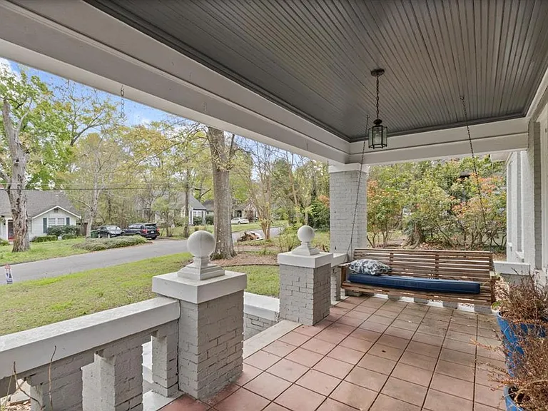3244 Montezuma Rd — Photo 2