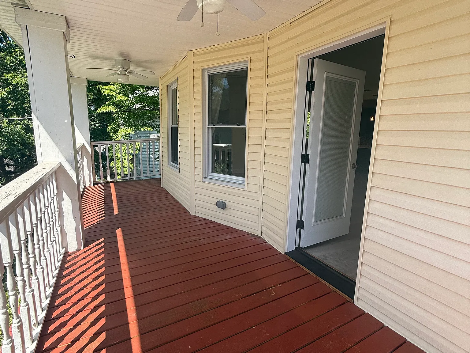3 bed, $3,300 — Photo 2