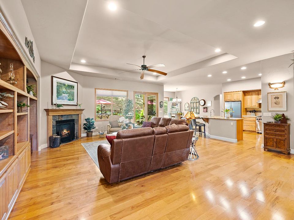 1st image of 5010 Bella Vista Cir
