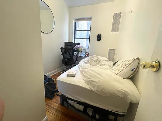 Rented by Building Equity Real Estate LLC | media 20