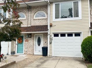 73 Eagan Ave, Staten Island, NY 10312