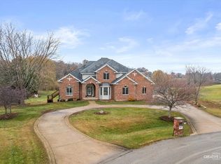 10167 E Deer Creek Ln, Rochelle, IL 61068