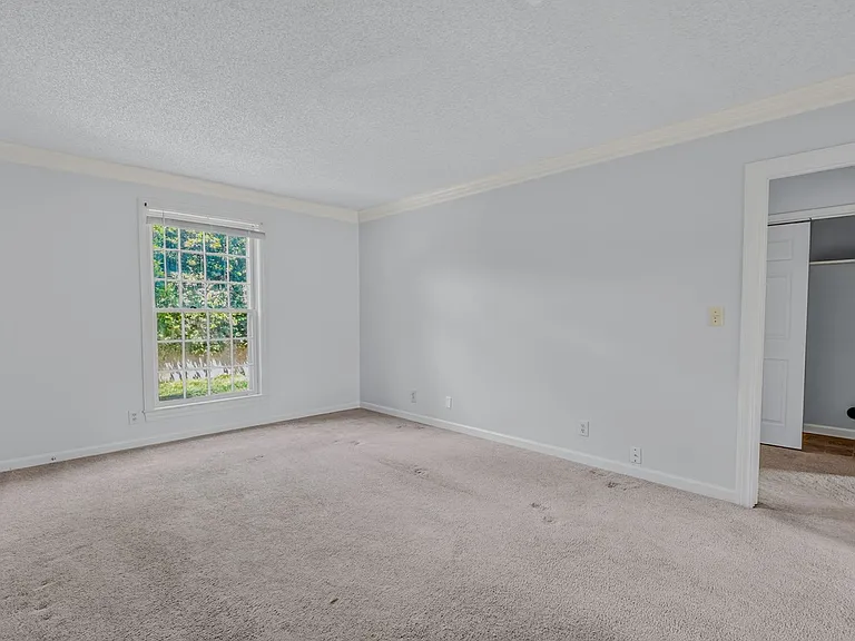 207 Harwell Ave — Photo 17