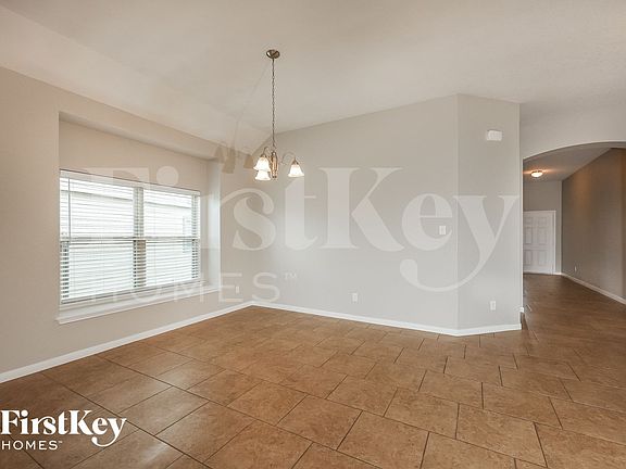 4th image of 8909 Palmetto Park