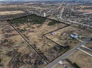 N Dobbs Rd, Harrah, OK 73045