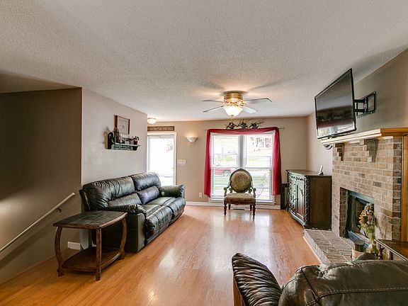 5th image of 1705 Thistlewood Dr