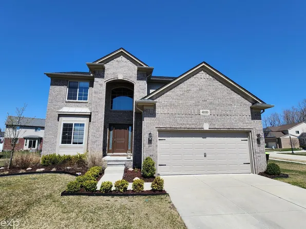 48089 Castle Hill Dr, Macomb, MI 48042