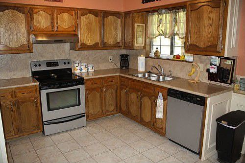 4th image of 3305 Cedarhill Dr